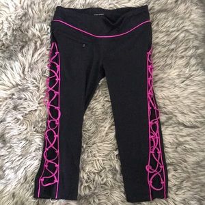 Bebe sport work out capris